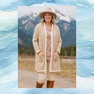 Cozy long Sweater Cardigan🍂Beige hooded long cardigan sweater Xl Ptp 24”